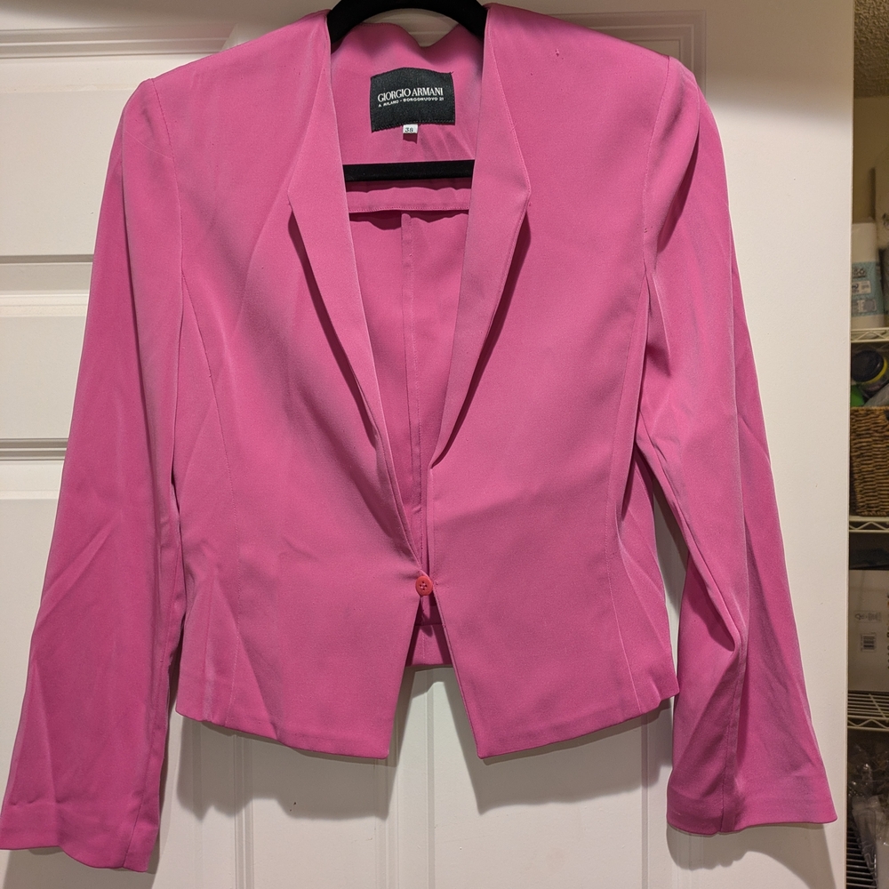 Giorgio Armani Milano - Borgonuovo 21 Designer Collection Women's Pink Blazer